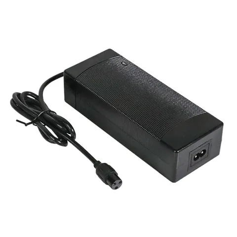 Ladegerät 54.6V 2A GX16 – QMWheel V20, OUXI V20 (neues Modell)
